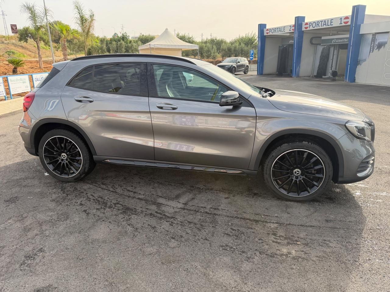 Mercedes-benz GLA 200 d Automatic Premium pacchetto AMG
