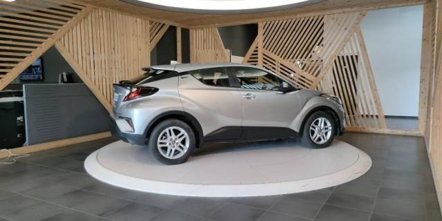 Toyota C-HR 1.8h Business e-cvt