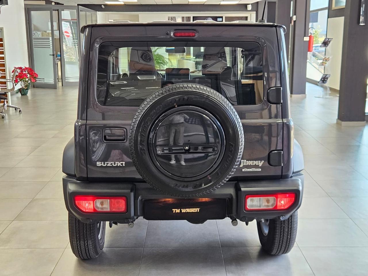 Suzuki Jimny 1.5 BENZINA OMOLOGATO AUTOVETTURA 4 POSTI