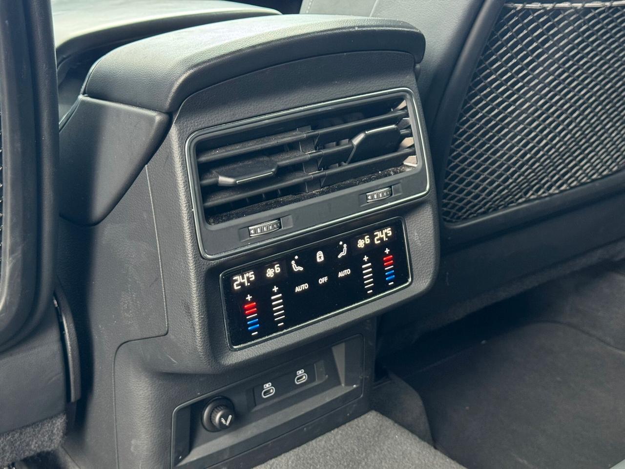 Audi Q7 55 TFSI e quattro tiptronic Sport