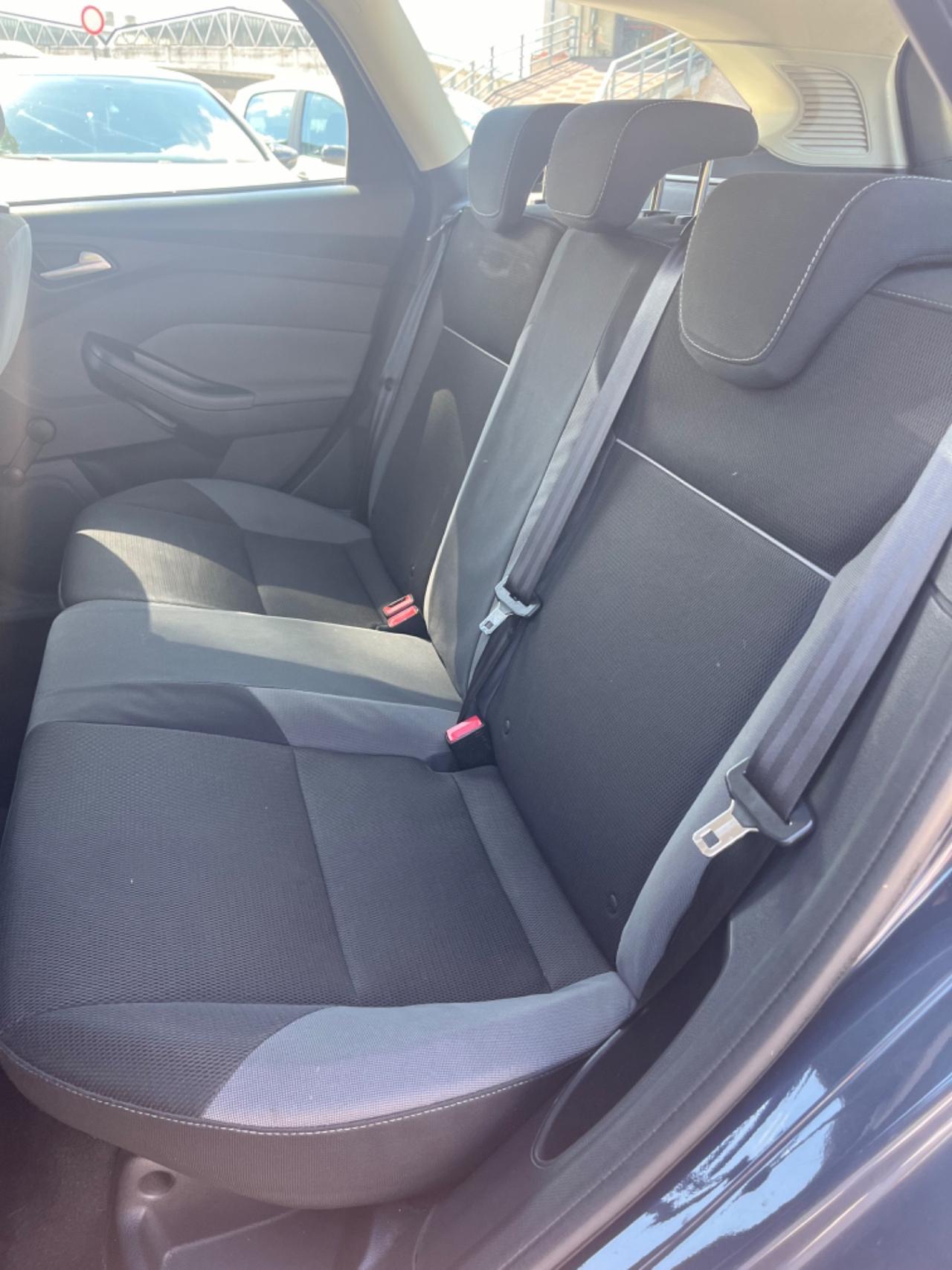 Ford Focus 1.6 Diesel 2014 SW PARI AL NUOVO