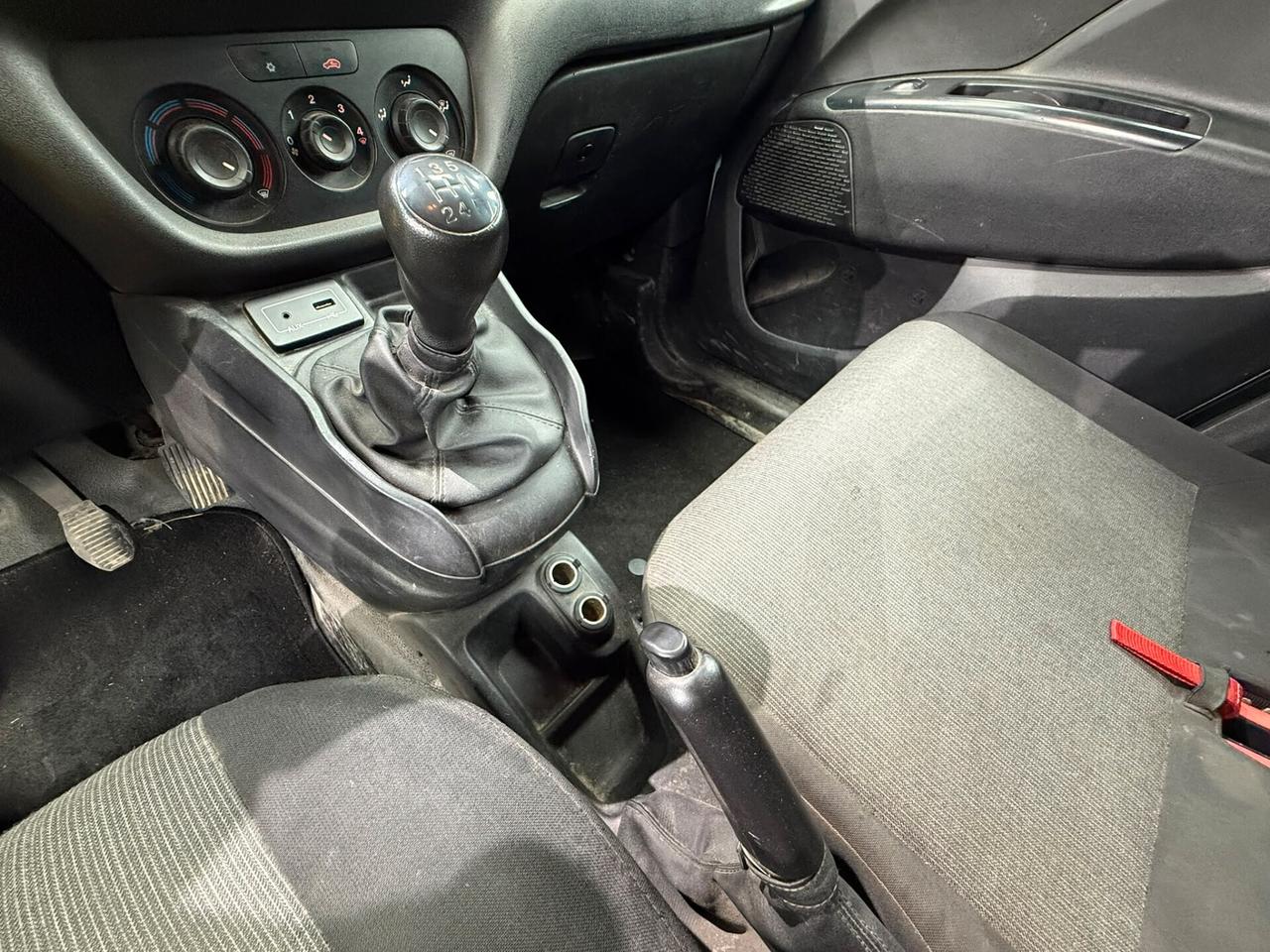Fiat DOBLO 1.3 D MULTIJET 70KW 95PS(245)