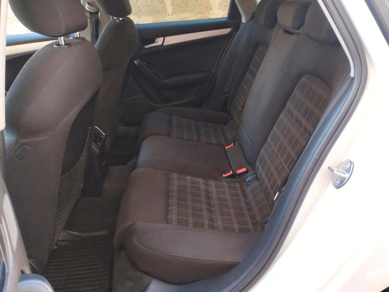 Audi A4 Avant 2.0 TDI 150 CV Advanced