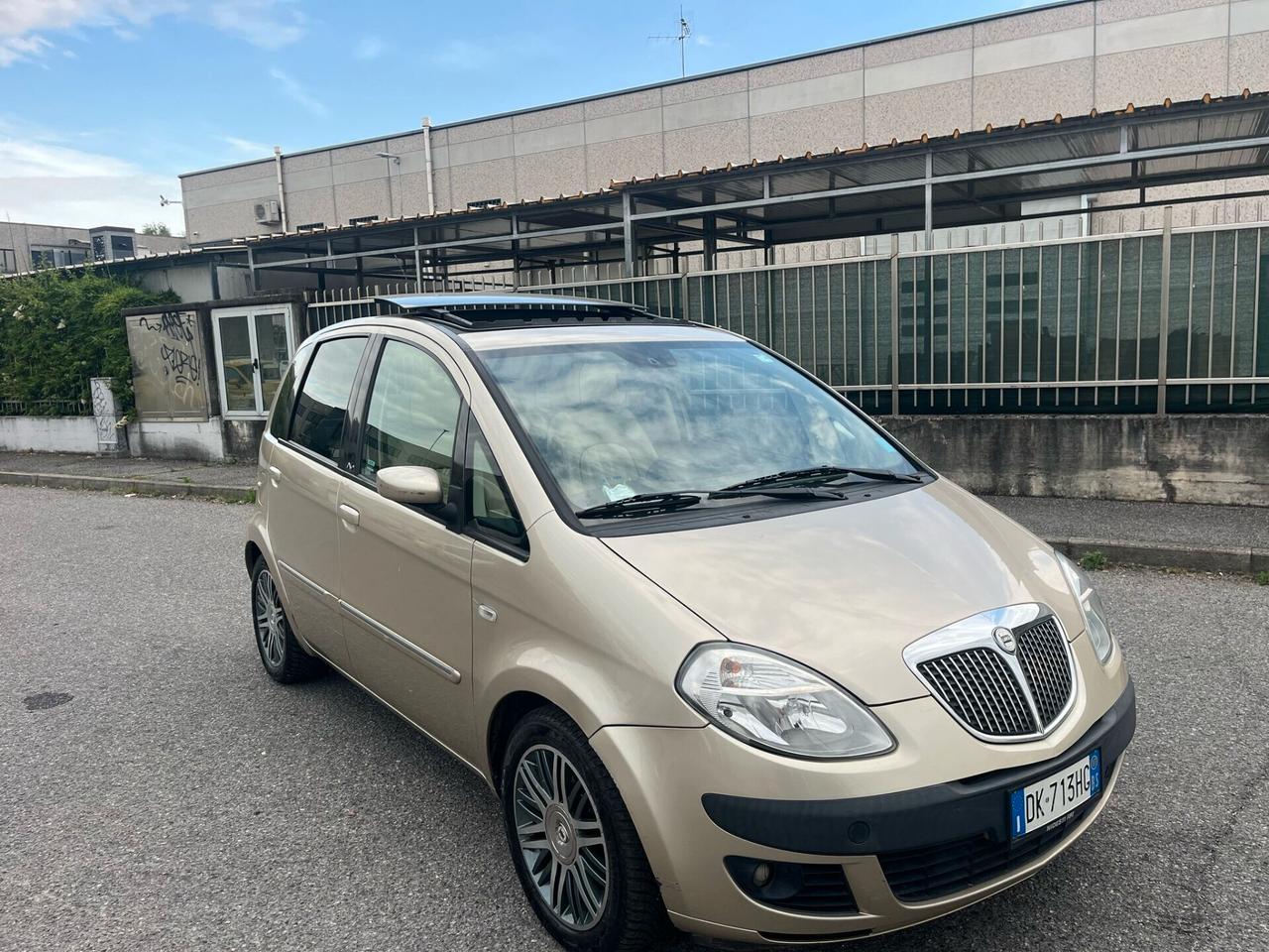 Lancia MUSA 1.4 16V Platino Plus