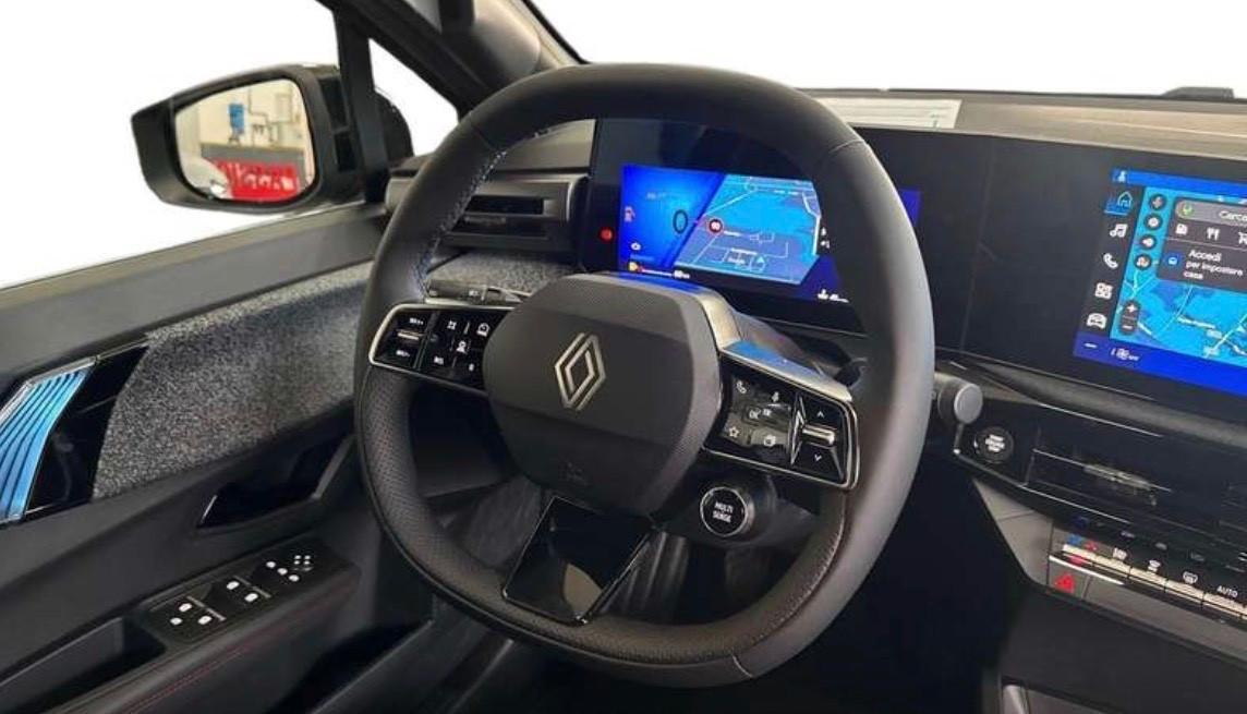 New Renault Clio TCe 115 CV 5 porte Techno
