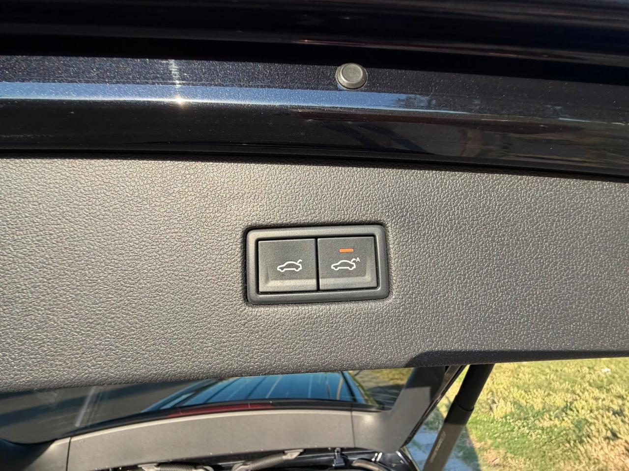 Volkswagen Tiguan Allspace Diesel-Automatica- 4X4
