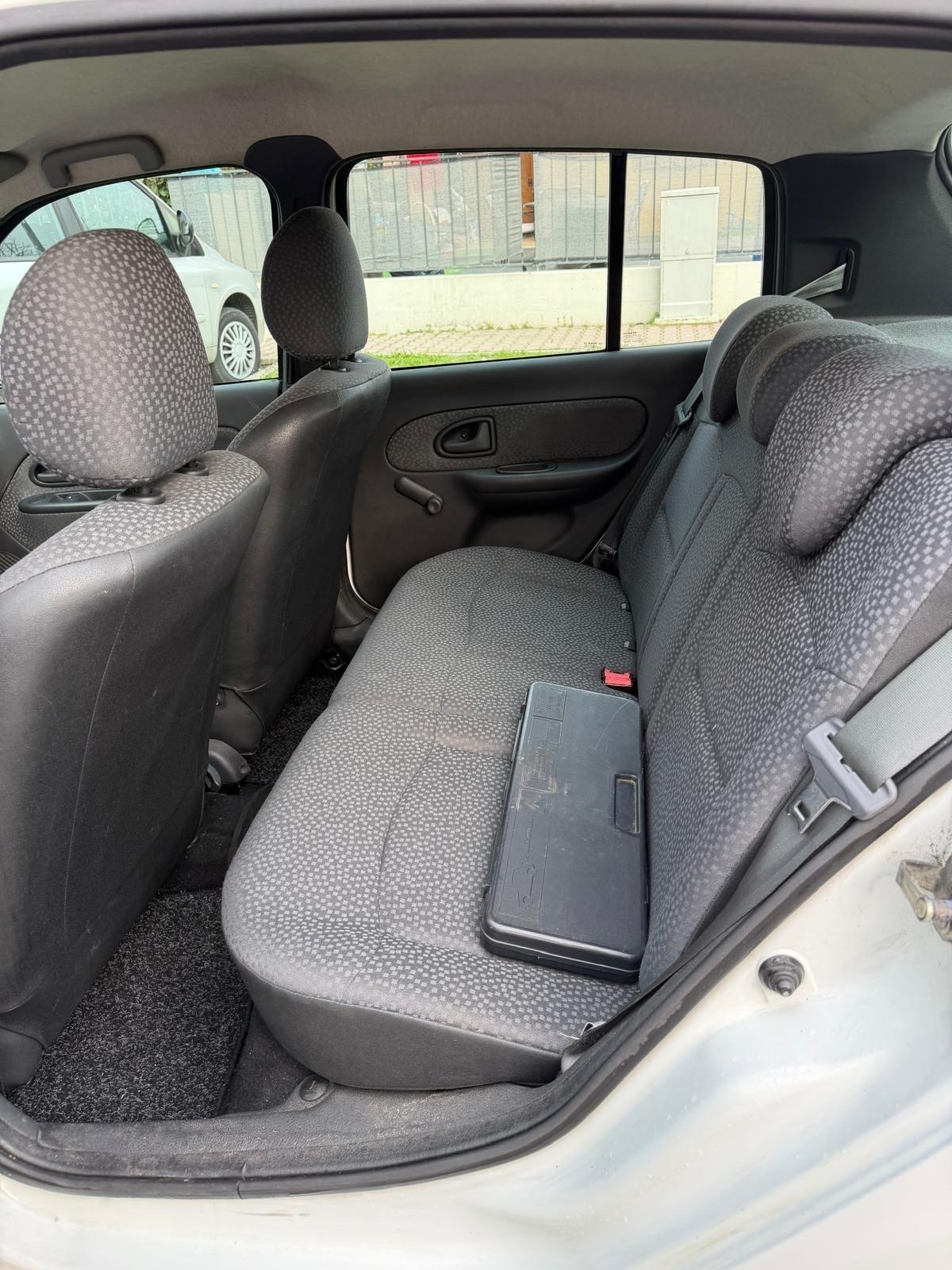 Renault Clio Storia 1.2 16V 5 porte GPL Dynamique
