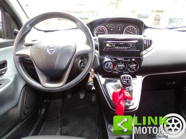 LANCIA Ypsilon 1.2 69 CV 5 porte - NEOPATENTATI!