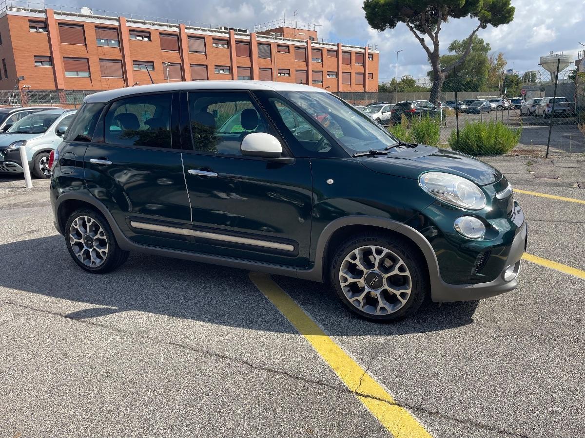 FIAT - 500 L - 1.6 Multijet 120 CV Trekking