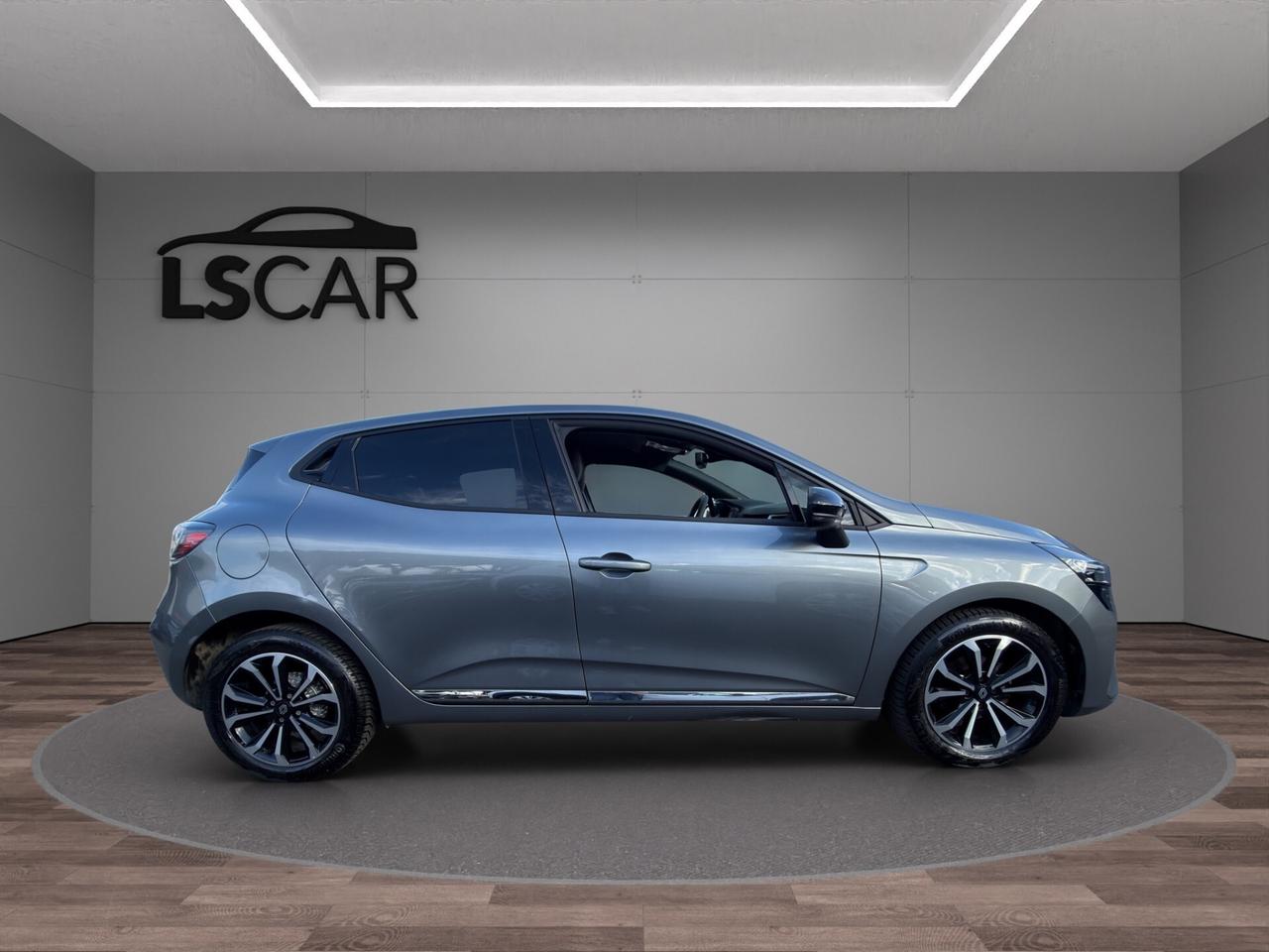Renault - Clio TCe 90 CV