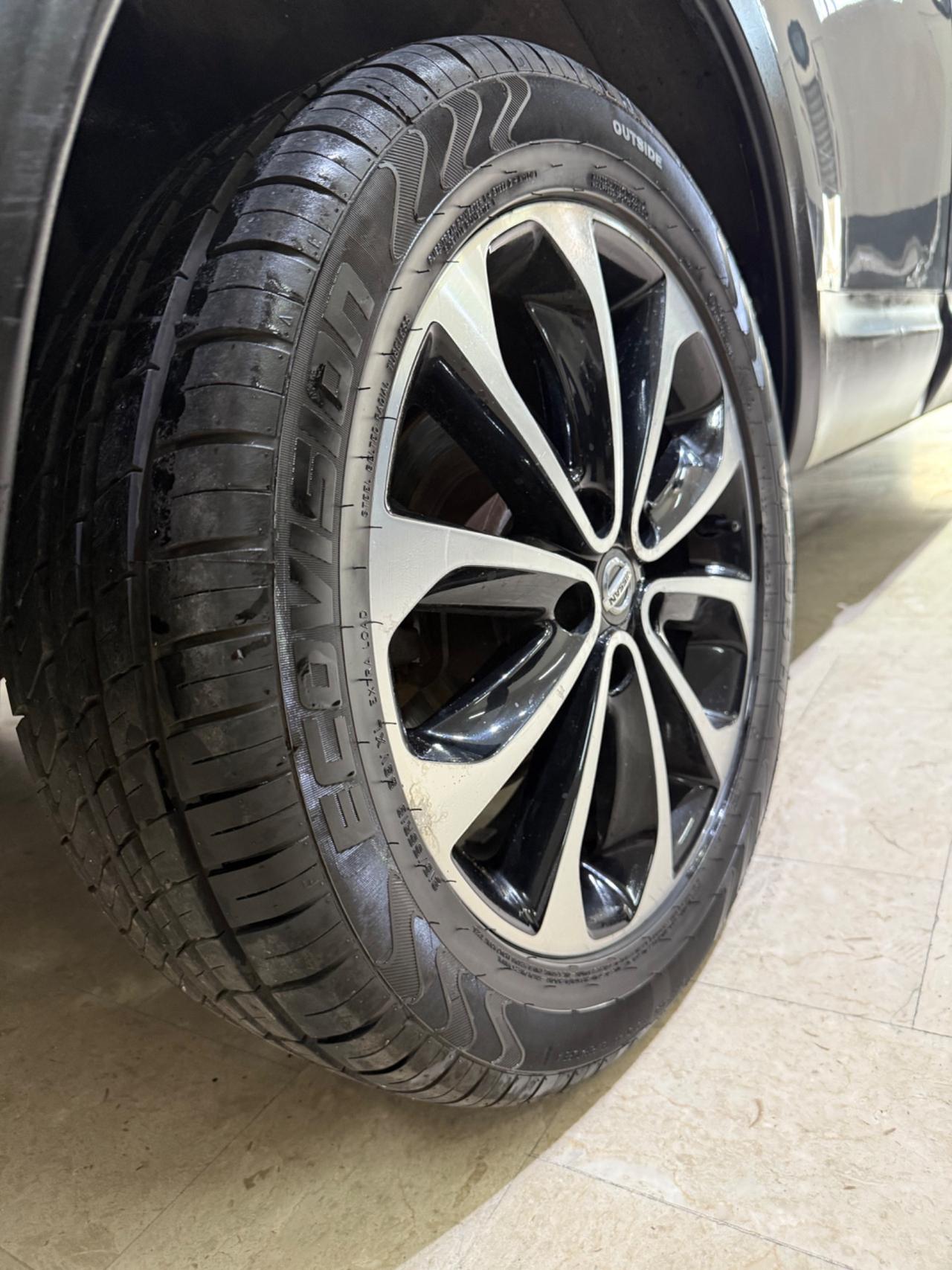 Nissan Qashqai 1.6 dCi 4WD Premier Limited Edition