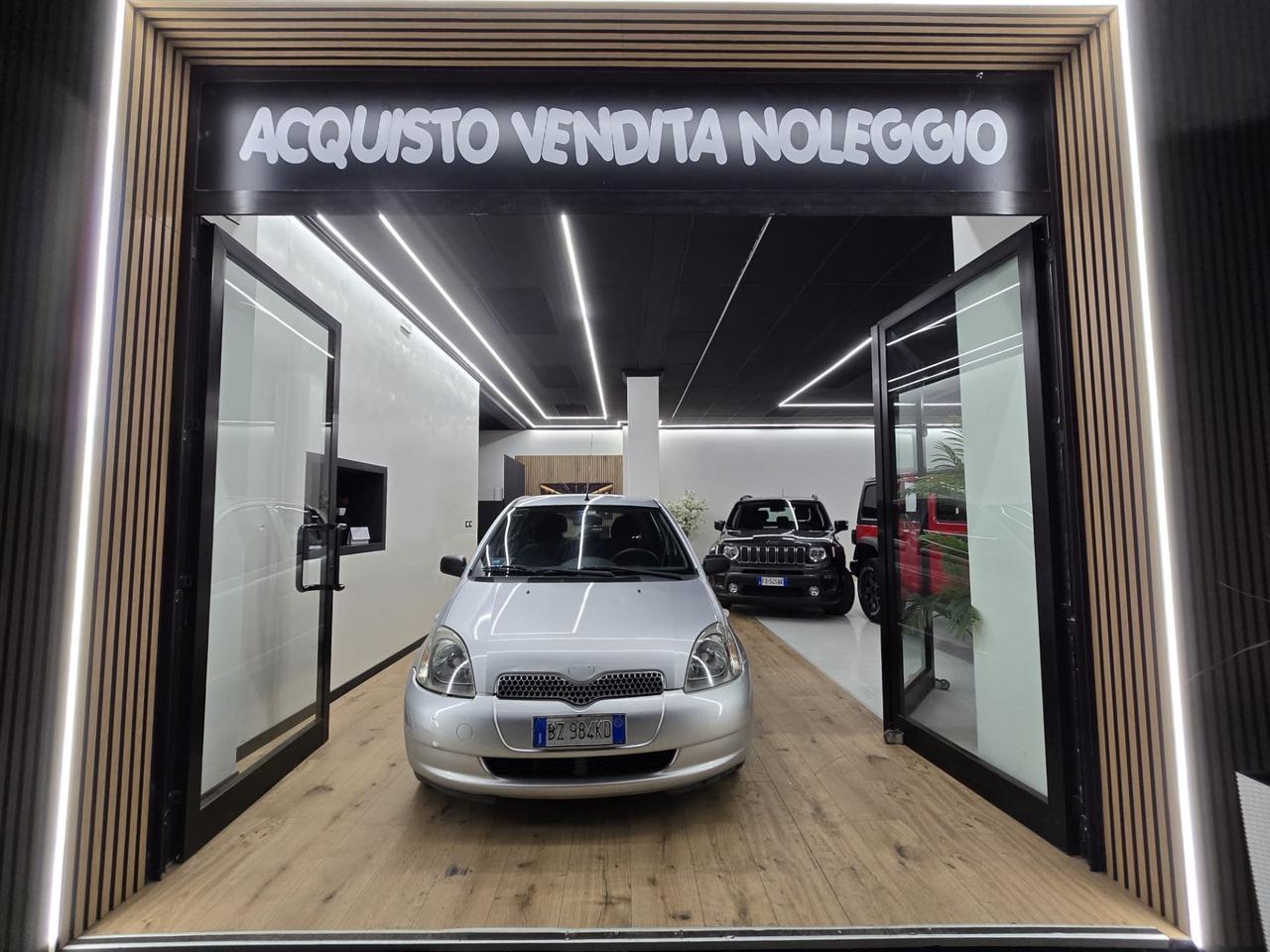 Toyota Yaris 1.0i 16V cat 5 porte