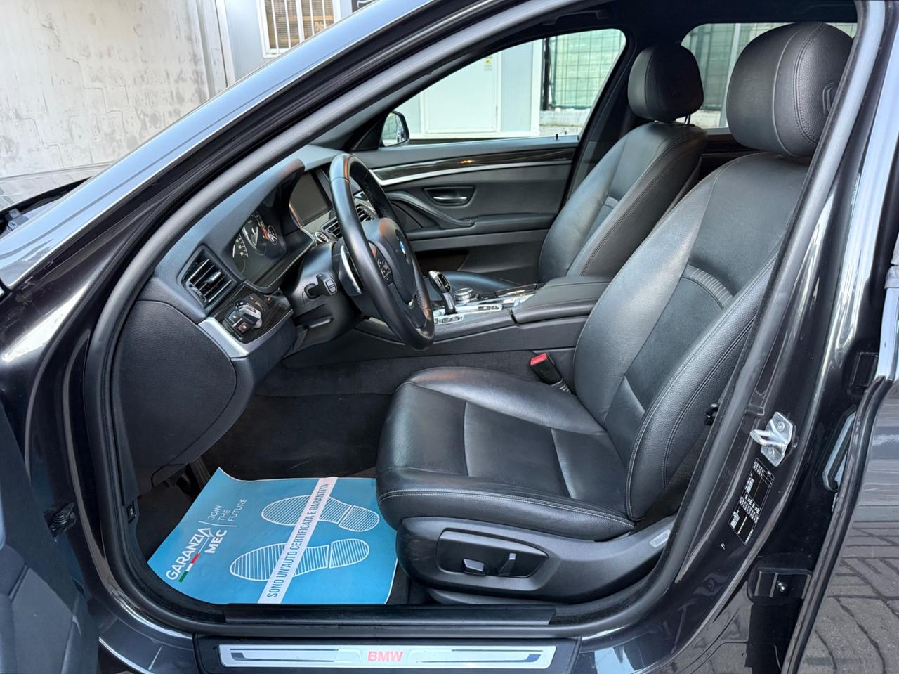 Bmw 520d Touring Luxury - GARANZIA