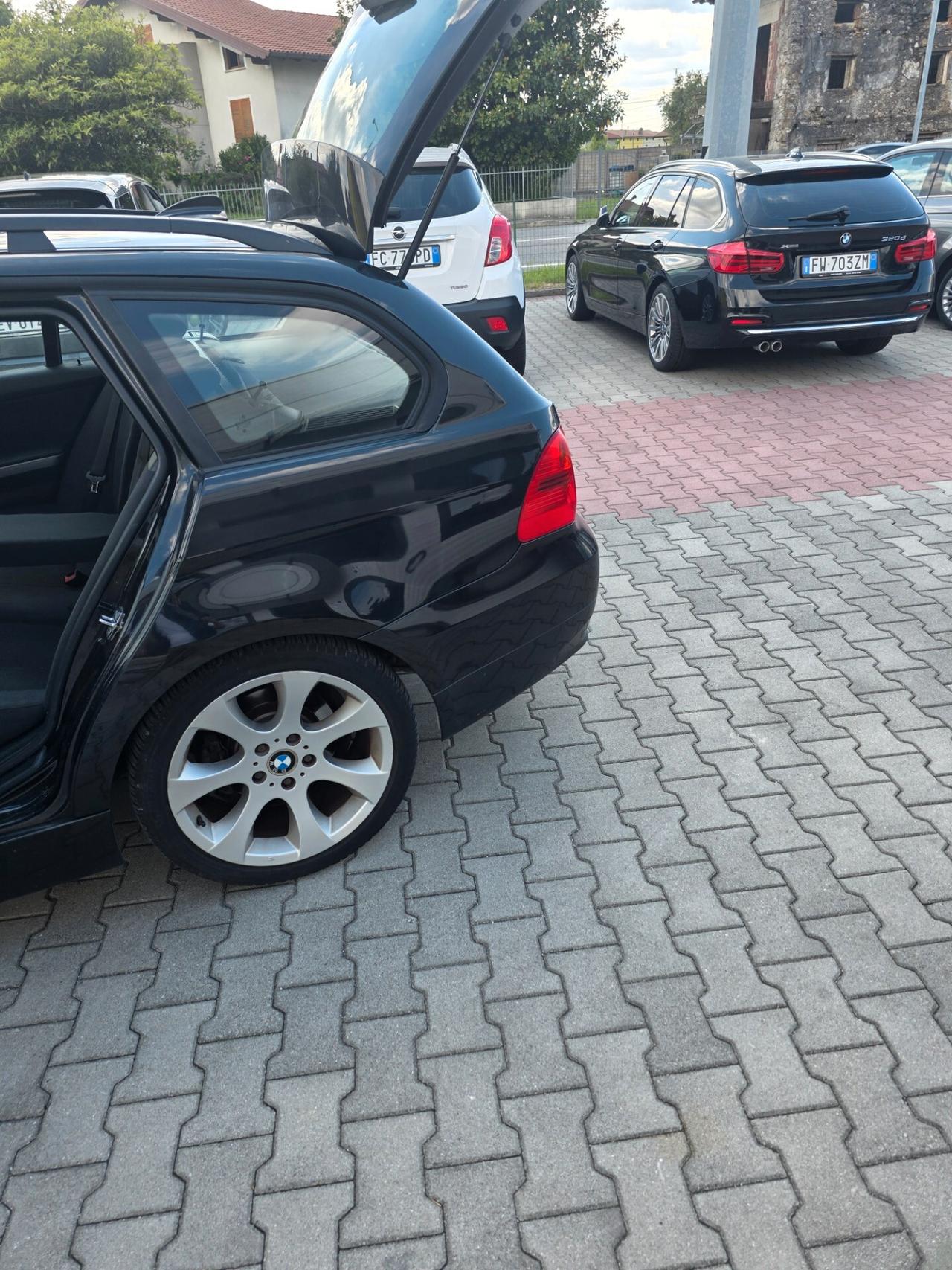 Bmw 320 320d Super prezzo vendiamo urgente