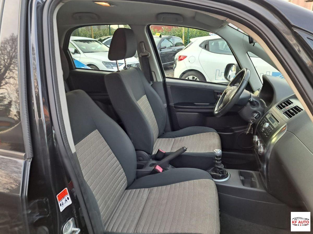 FIAT - Sedici 1.9 mjt Dynamic 4x4 120cv