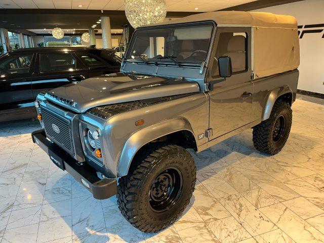 LAND ROVER Defender 90 2.4 TD4 SOFT TOP 122CV RESTOMOD