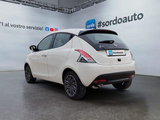 LANCIA Ypsilon 1.2 69 CV 5 porte GPL Gold