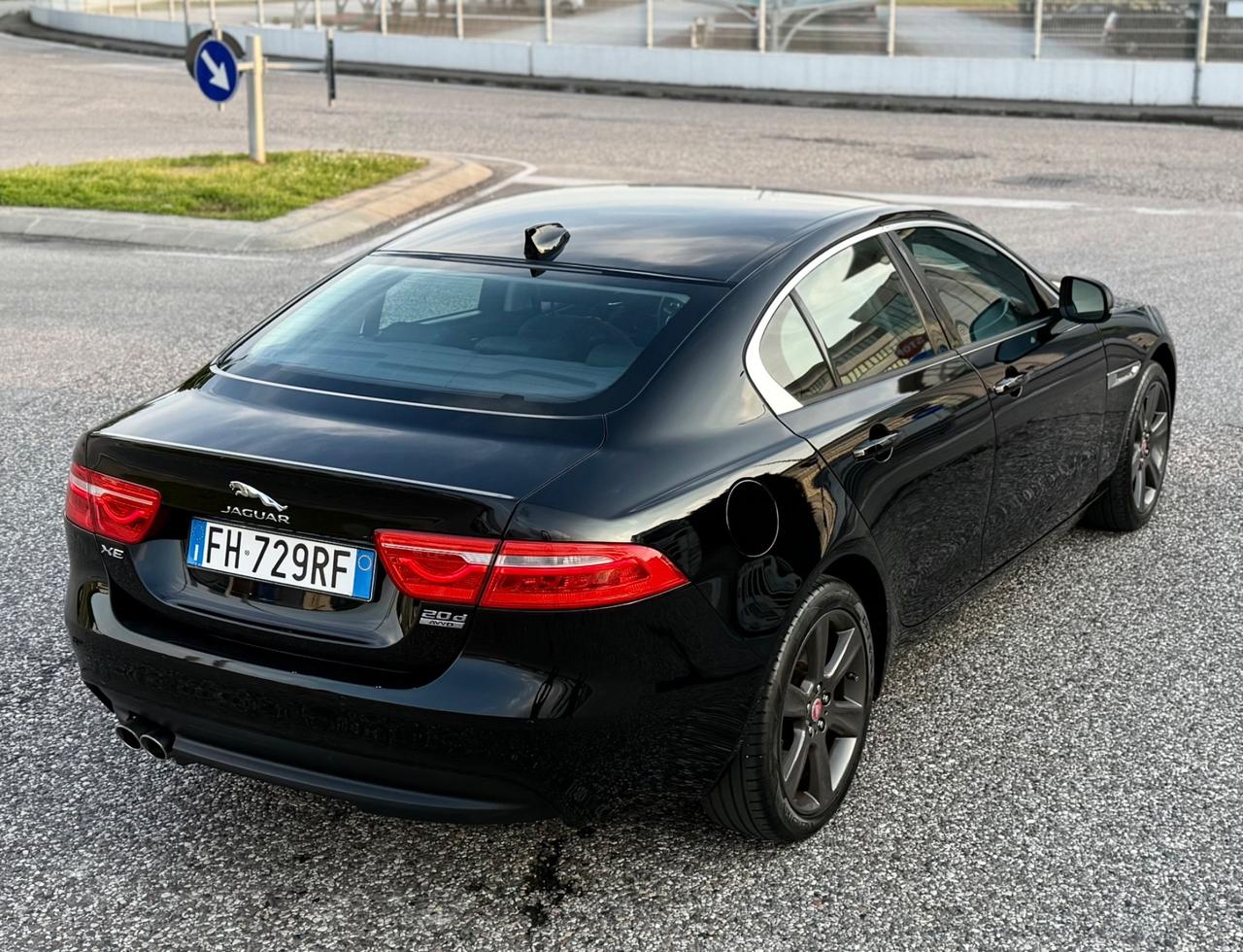 Jaguar XF 2.0 D 180 CV AWD aut. Portfolio