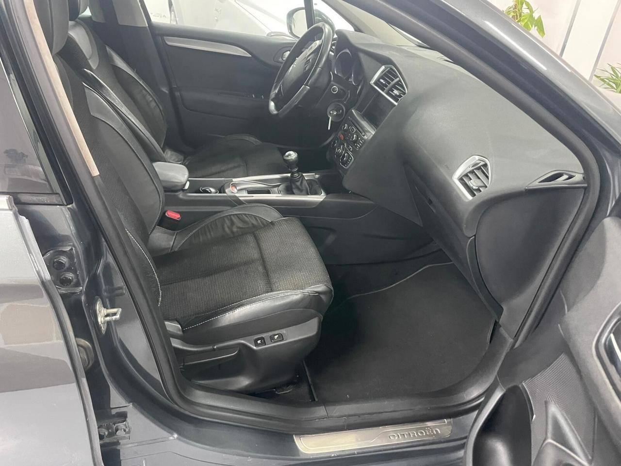 Citroen C4 1.6 e-HDi 115 airdream Exclusive