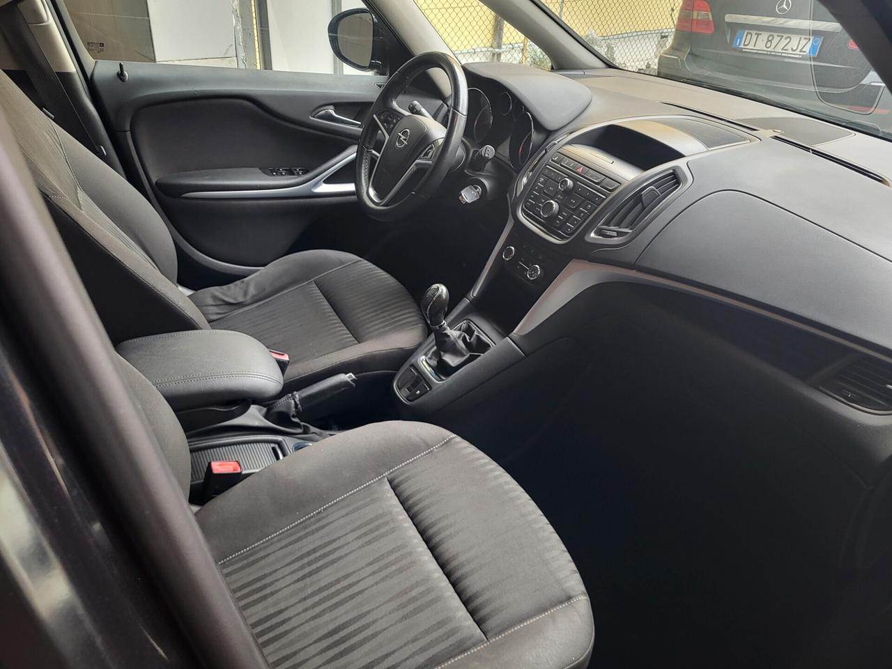 Opel Zafira 1.6 ECOM 7 POSTI metano