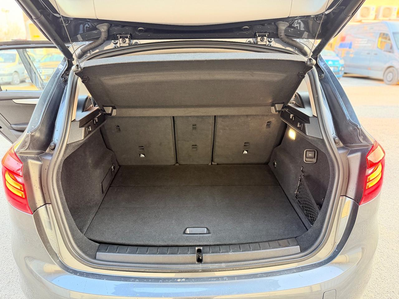 Bmw 216d Luxury Automatico euro6