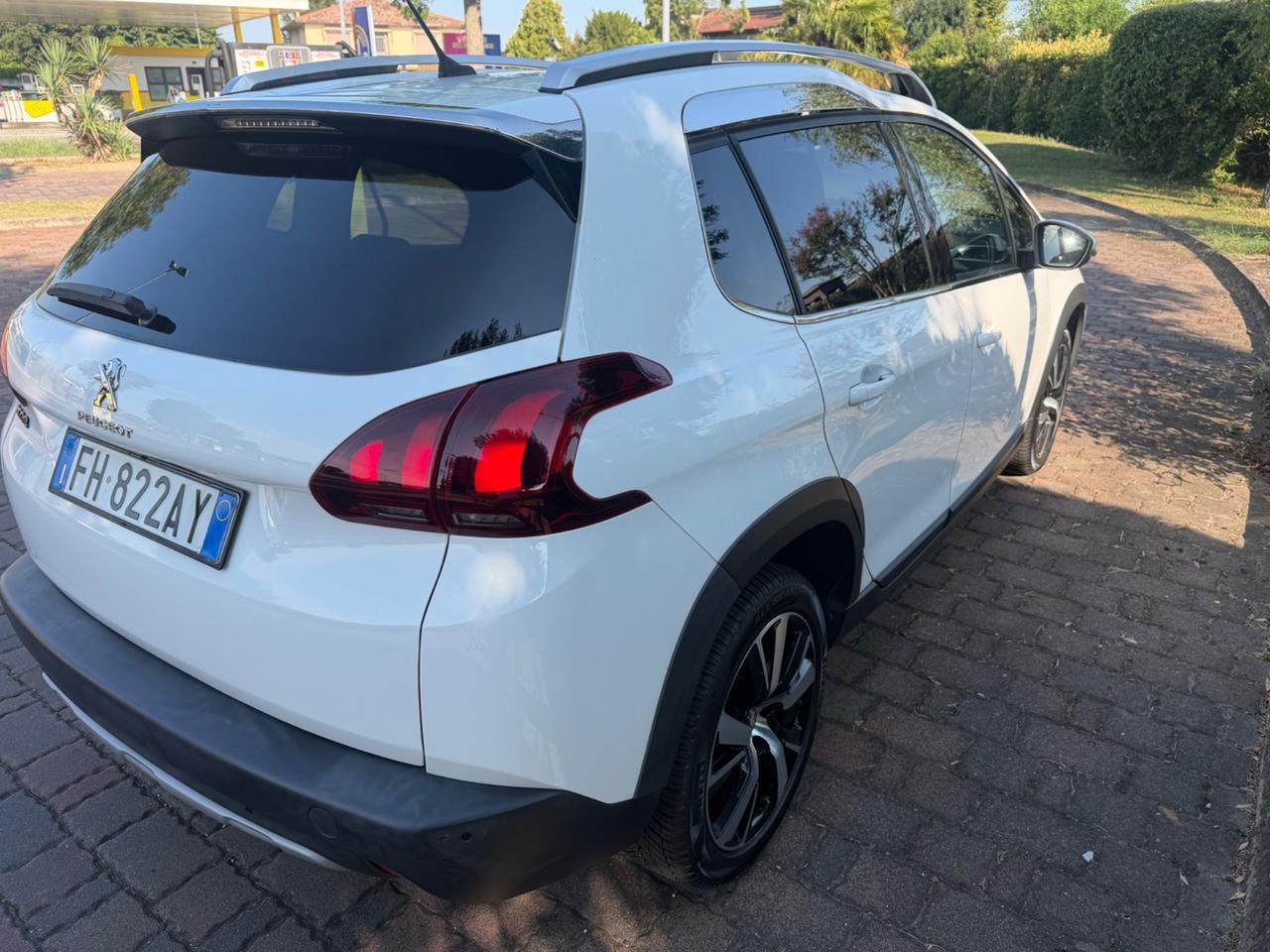 Peugeot 2008 diesel 1.6 GTLINE 2017