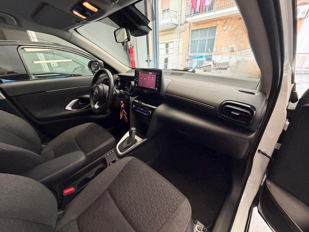 Toyota Yaris Cross 1.5 Hybrid 5p. E-CVT Trend da 220 al mese