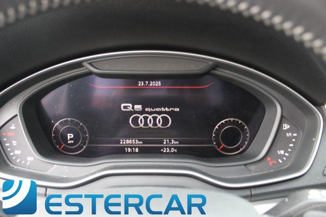 AUDI Q5 40 TDI quattro S tronic Sport S LINE