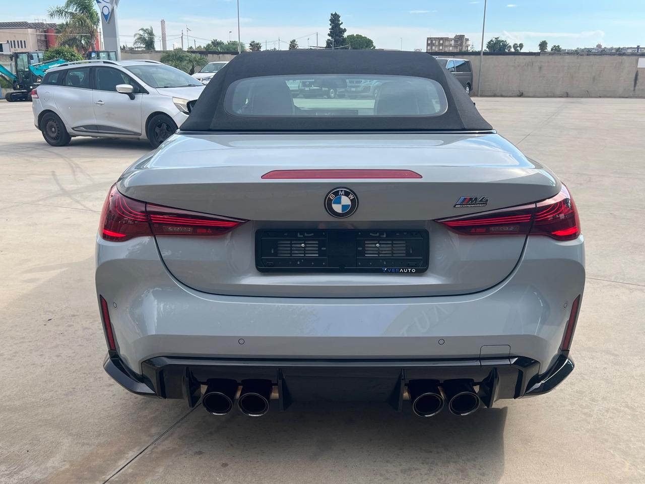 Bmw M4 M Competition xDrive Cabrio - possibilità noleggio no scoring