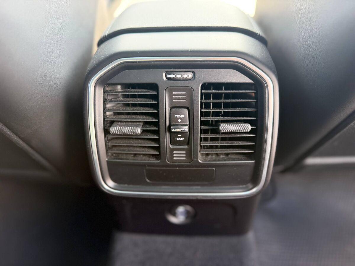 Porsche Macan 2.0 T 265cv pdk