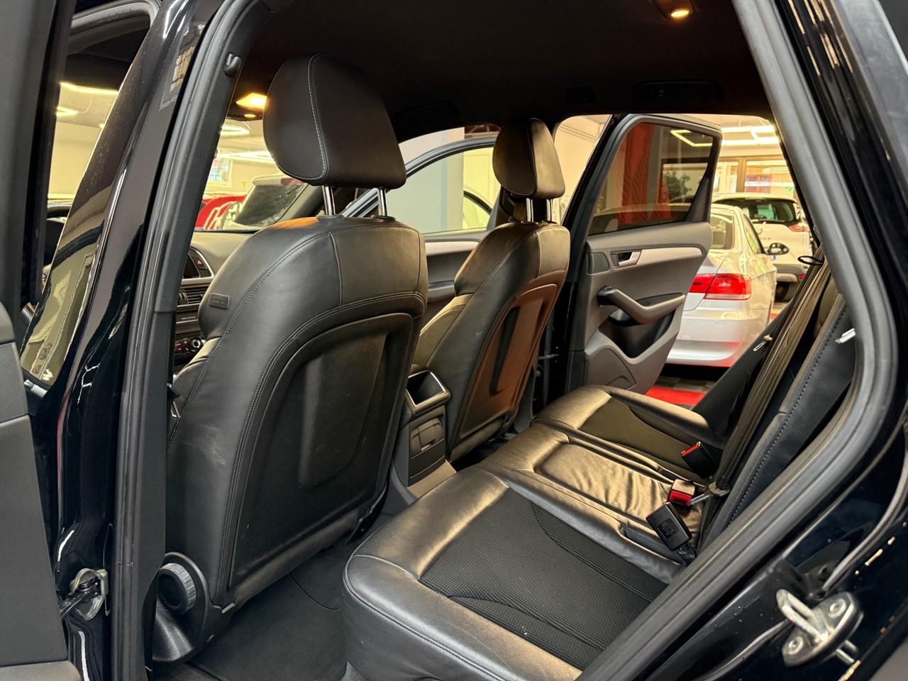 Audi Q5 2.0 TDI quattro S-LINE - FABIANOAUTO