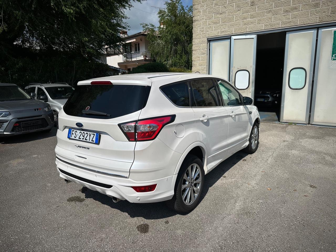 Ford Kuga 2.0 TDCi 150 CV S&S 4WD A/T Vignale