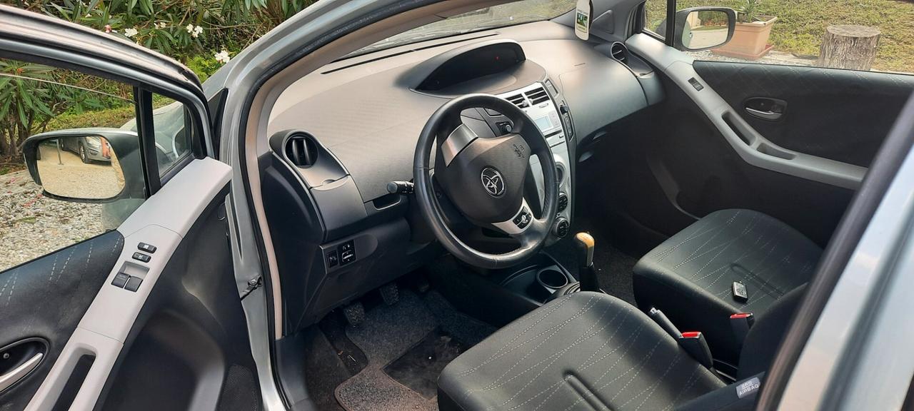 Toyota Yaris 1.3 3 porte