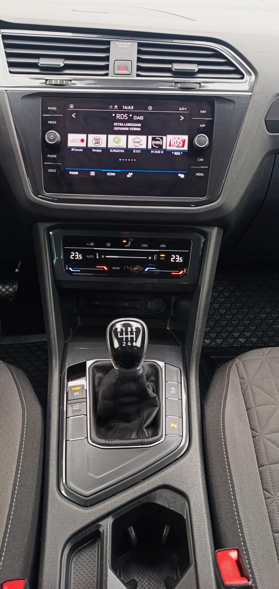 Volkswagen Tiguan 2.0 TDI SCR Life - 2023 - Uniproprietario - Service Ufficiale VW