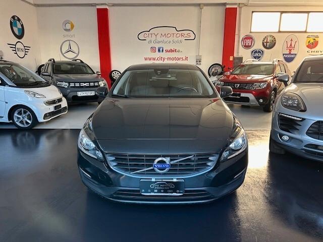 Volvo V60 D3 Momentum