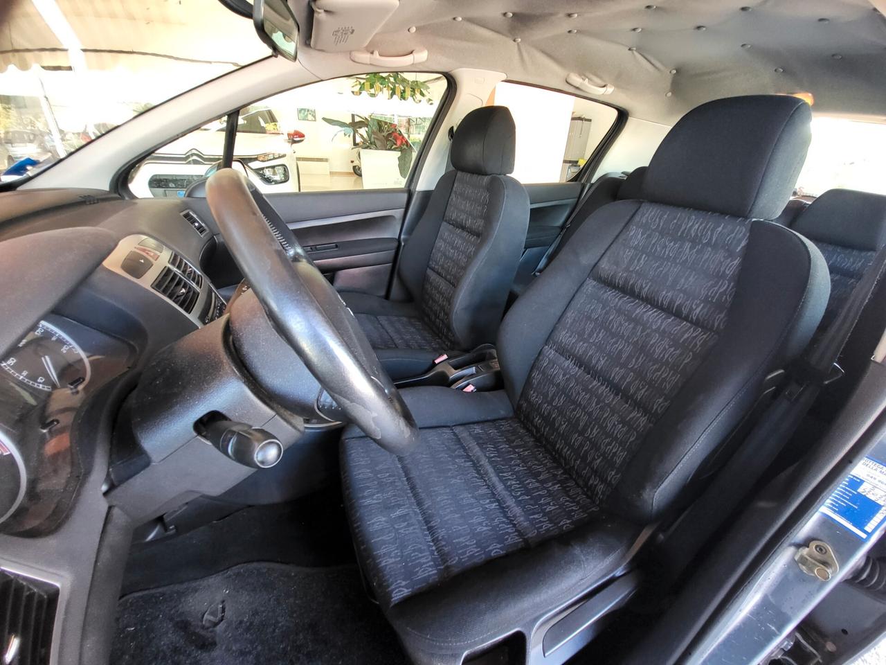 Peugeot 307 1.6 16V 5p. XSI
