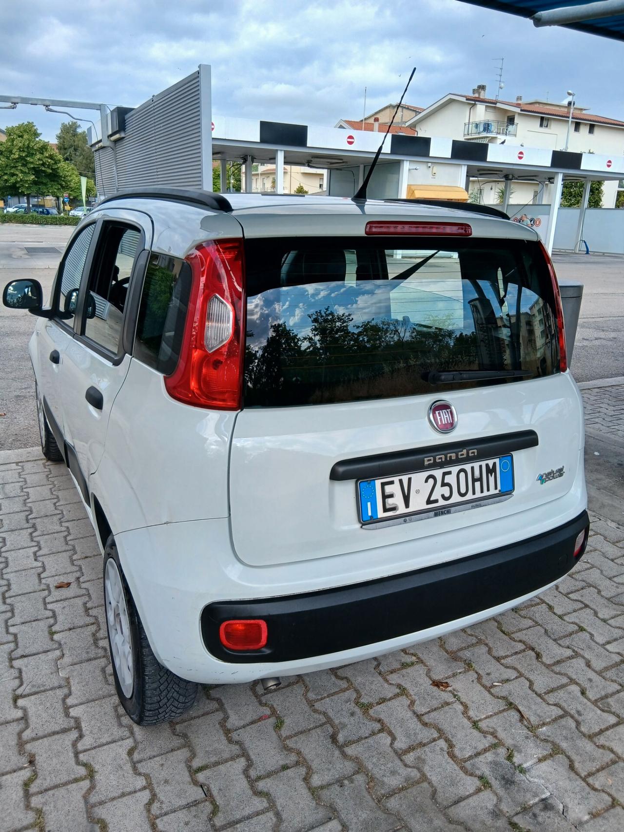 Fiat Panda 0.9 TwinAir Turbo Natural Power Pop
