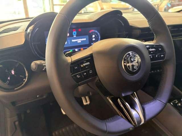 Alfa Romeo Junior 1.2 136 CV Hybrid eDCT6 Speciale