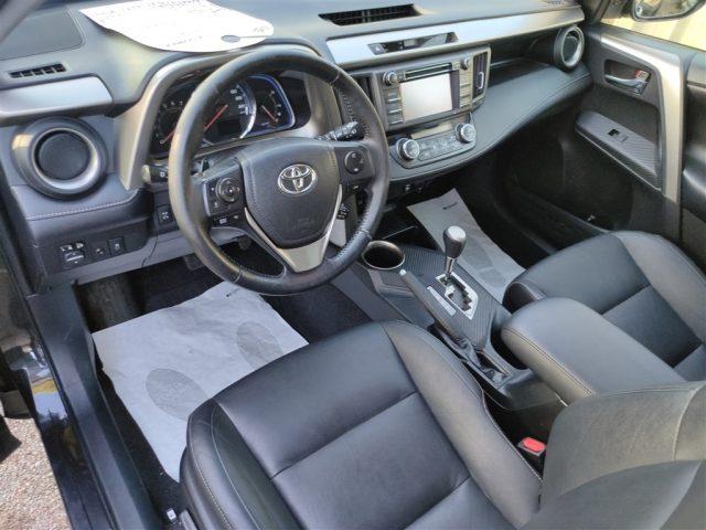 TOYOTA RAV 4 2.2D-4D CLIMA AUTO,NAVI,RETROCAMERA,CRUISE