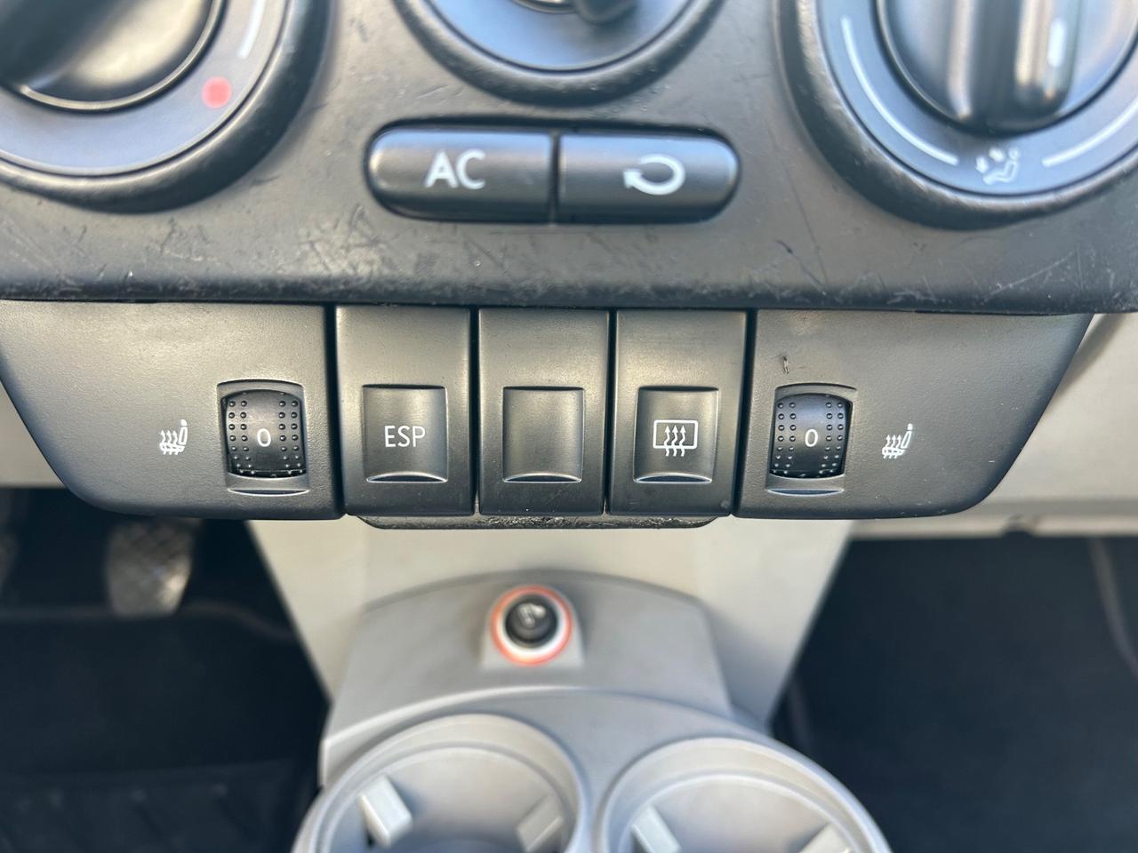 Volkswagen New Beetle Cabrio