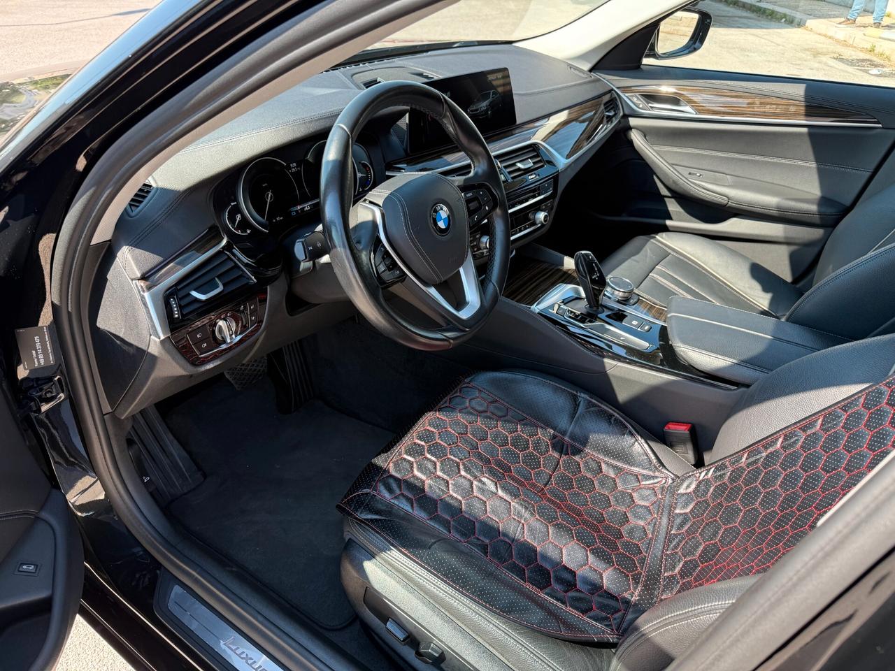 Bmw 530d Luxury *TETTO*
