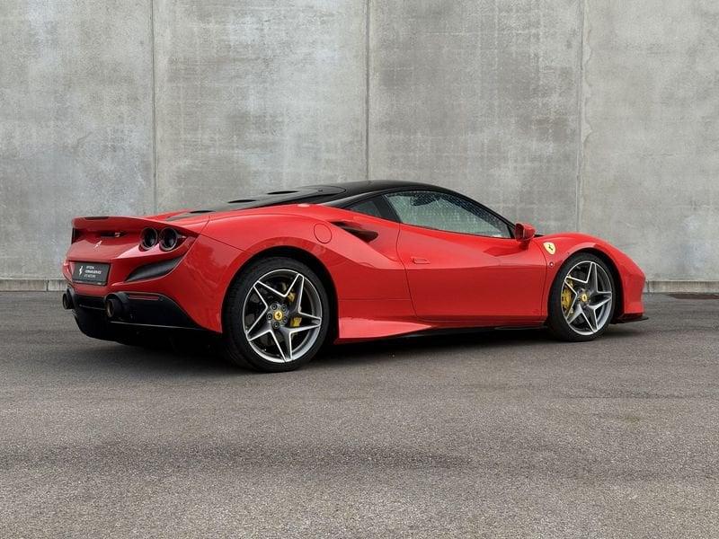 Ferrari F8 Tributo F8 Tributo - sollevatore - volante Led