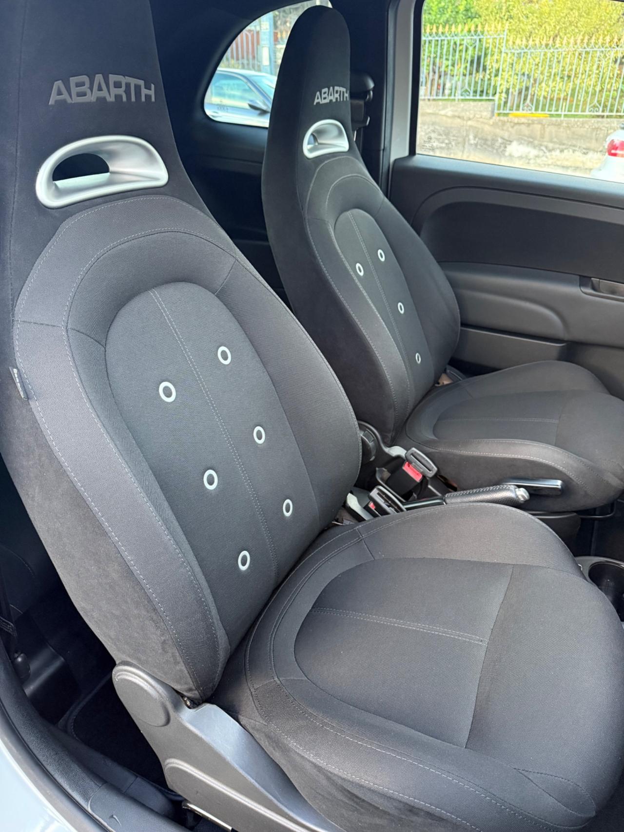 Abarth 595 1.4 Turbo T-Jet 165 CV Turismo