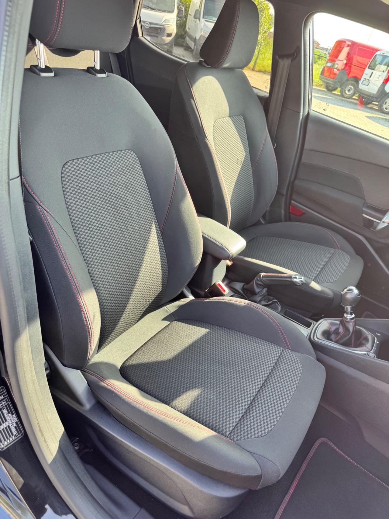 Ford Fiesta 1.5 EcoBlue 5 porte ST-Line