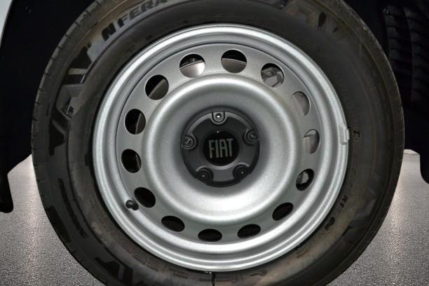 FIAT NEW DOBLO - series 4 van XL 1.5 DIESEL 10