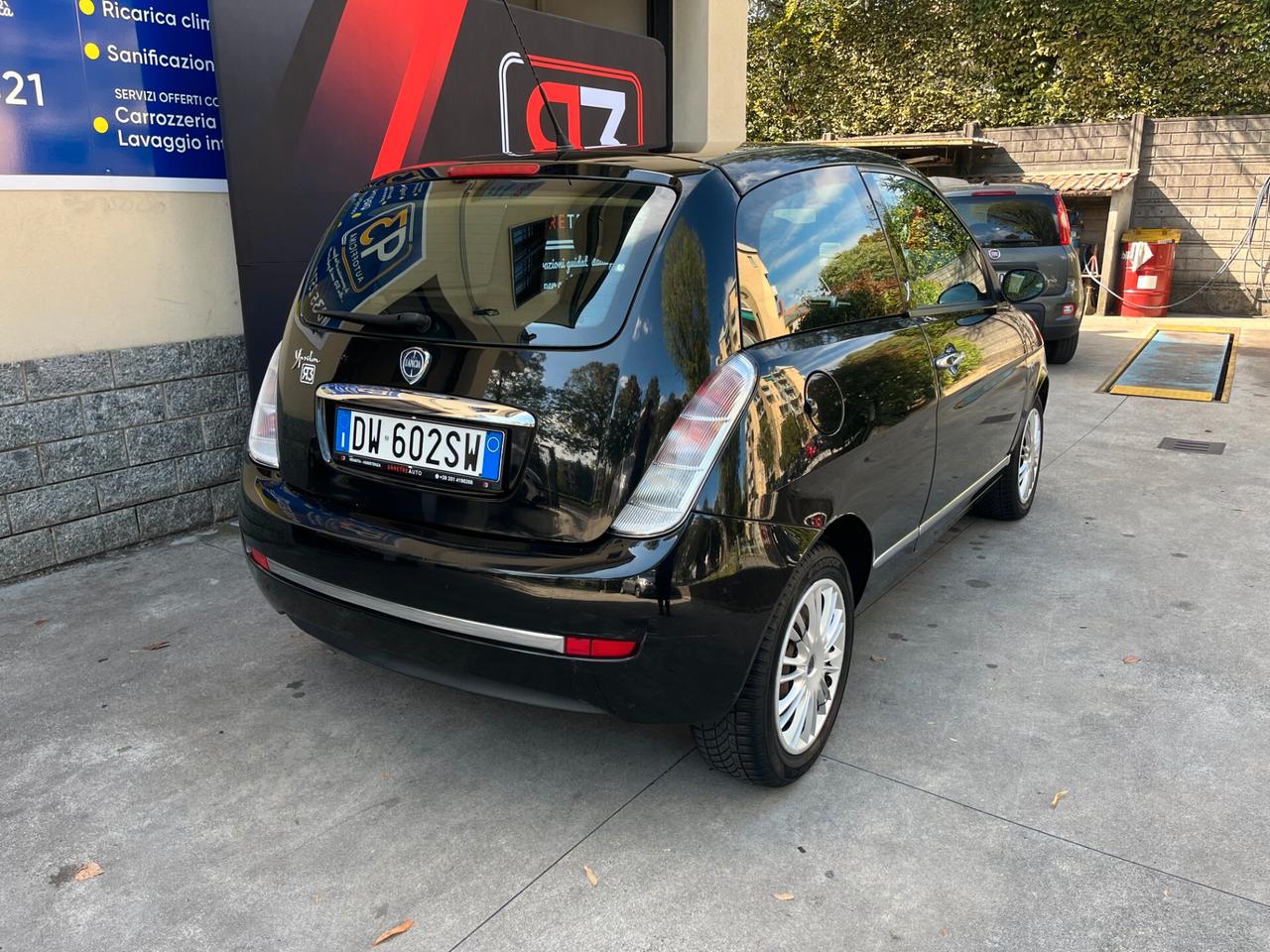 LANCIA YPSILON 1.2 BENZINA 3P ORO