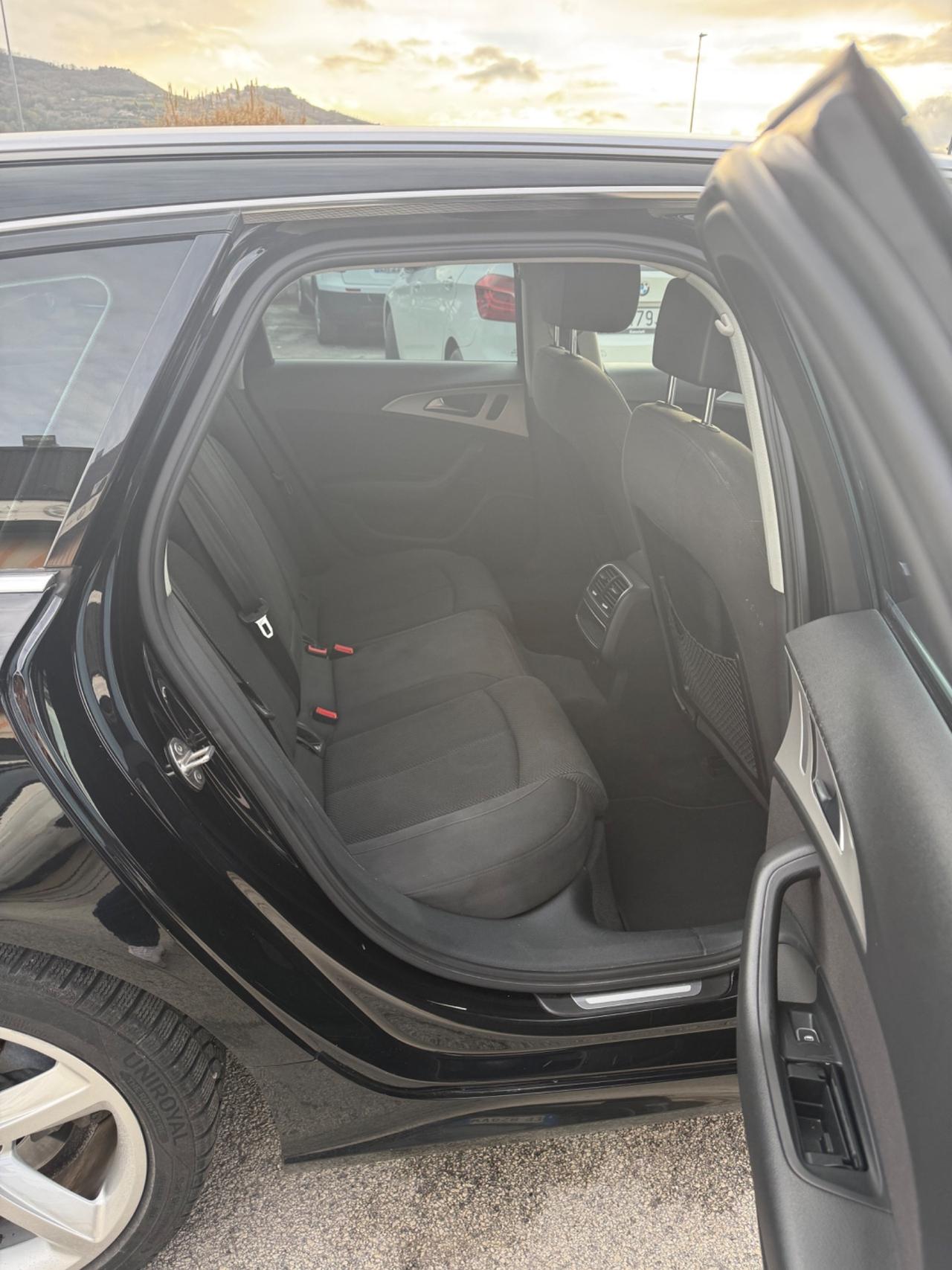 Audi A6 Avant 2.0 TDI ultra S tronic Business Plus