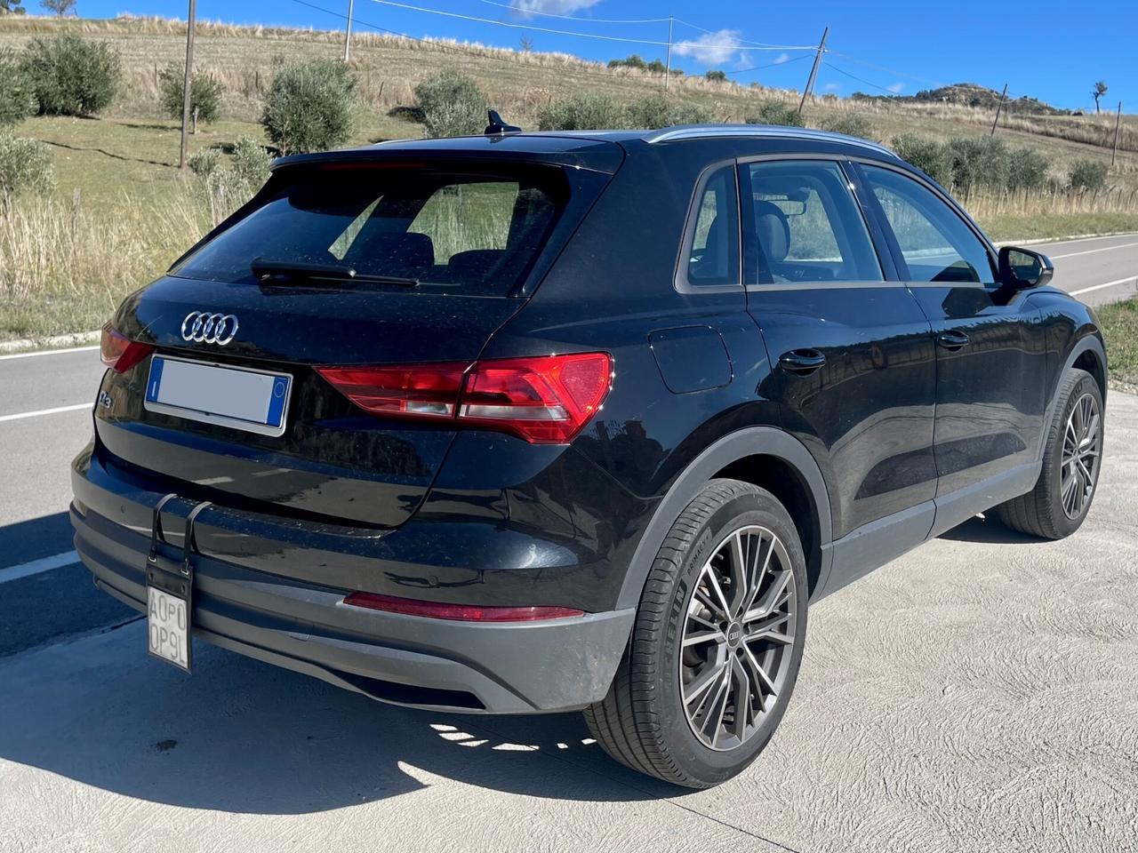 Audi Q3 35 TDI 2.0 Tdi 150cv S-Tronic 2021