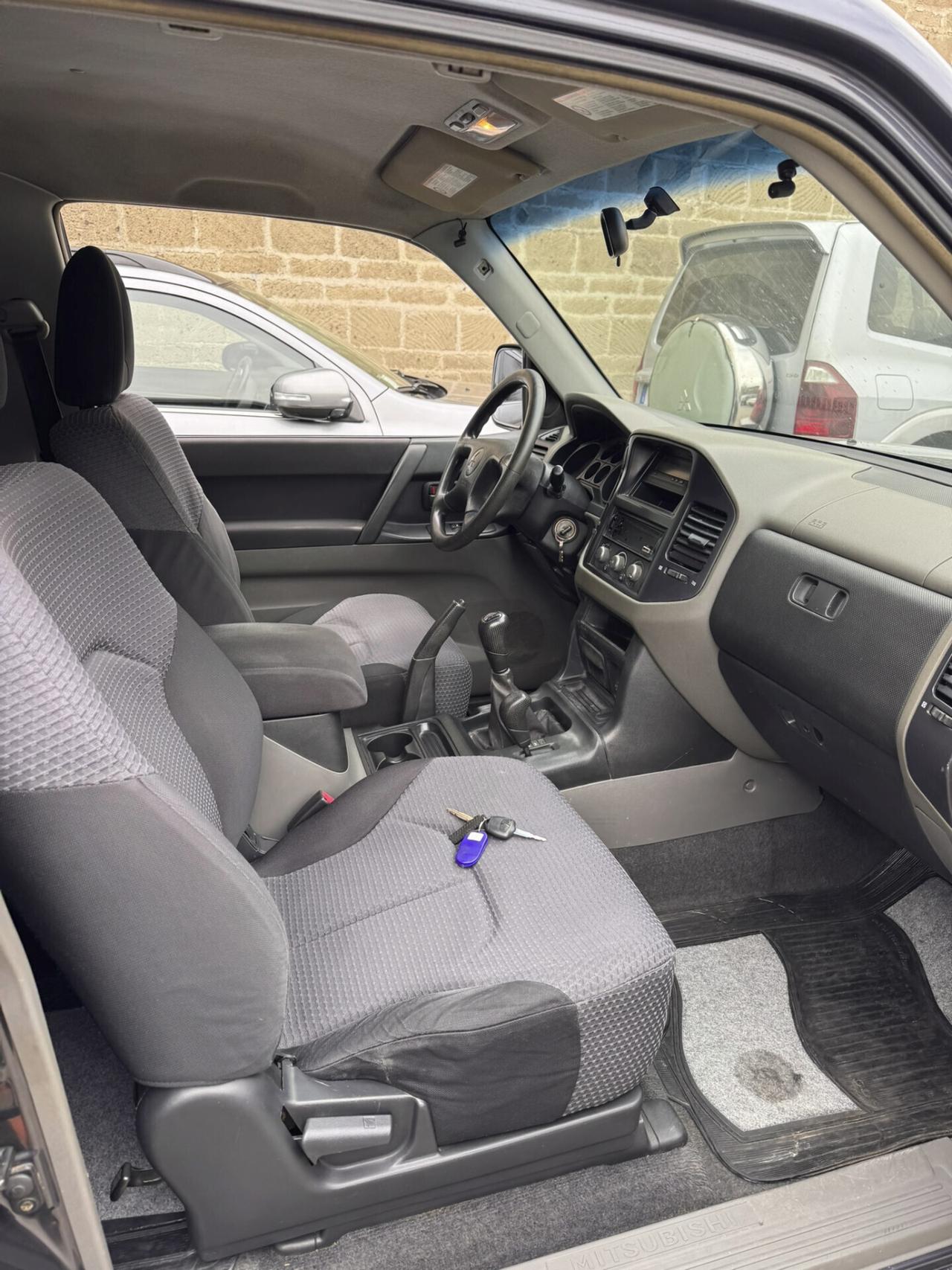 Mitsubishi Pajero 3.2 16V DI-D 3p. Instyle