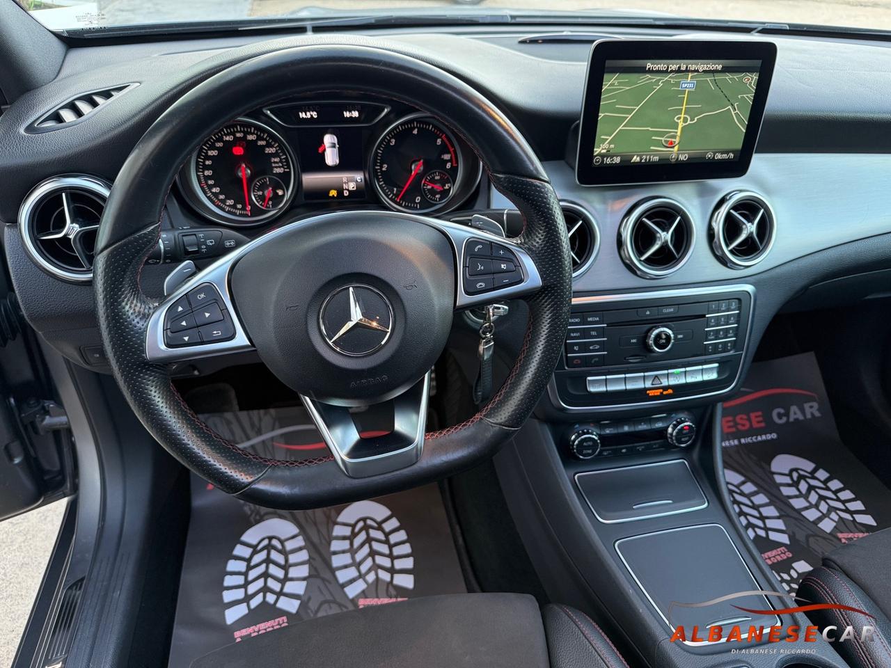 Mercedes GLA 200 d Automatic 4Matic Premium AMG/TETTO APRIBILE